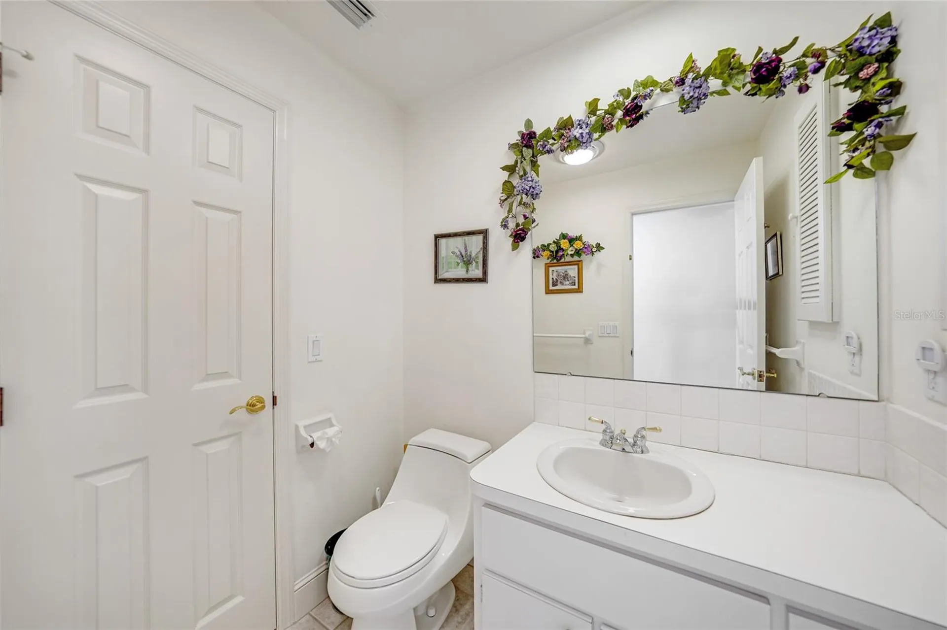 24358 SW Kingsway Circle Lake Suzy FL 34269