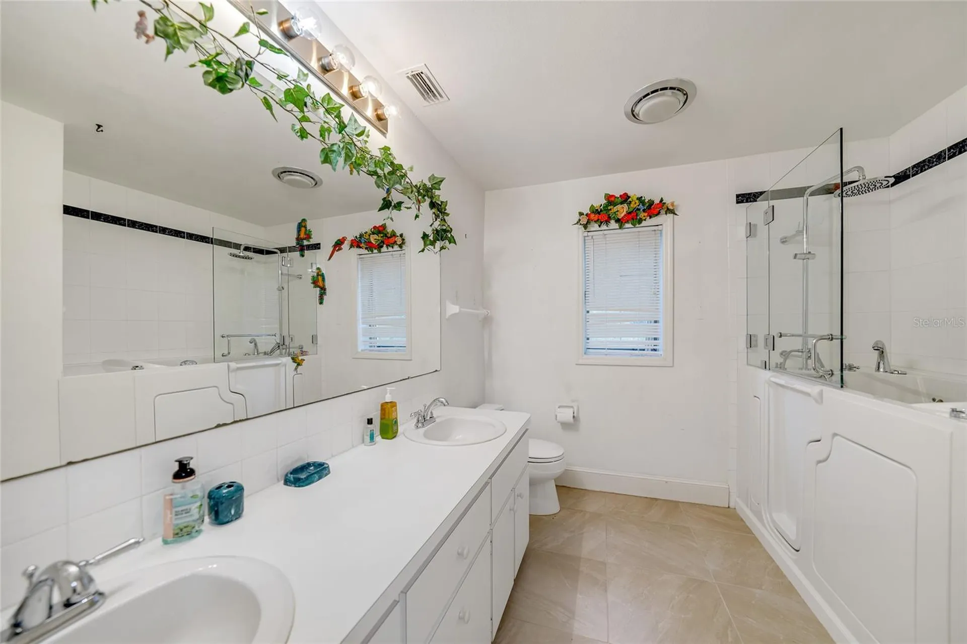 24358 SW Kingsway Circle Lake Suzy FL 34269