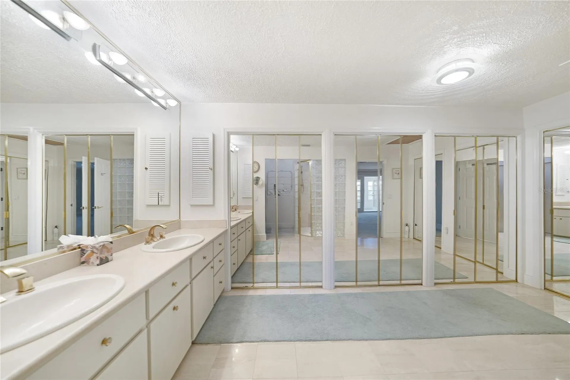 24358 SW Kingsway Circle Lake Suzy FL 34269