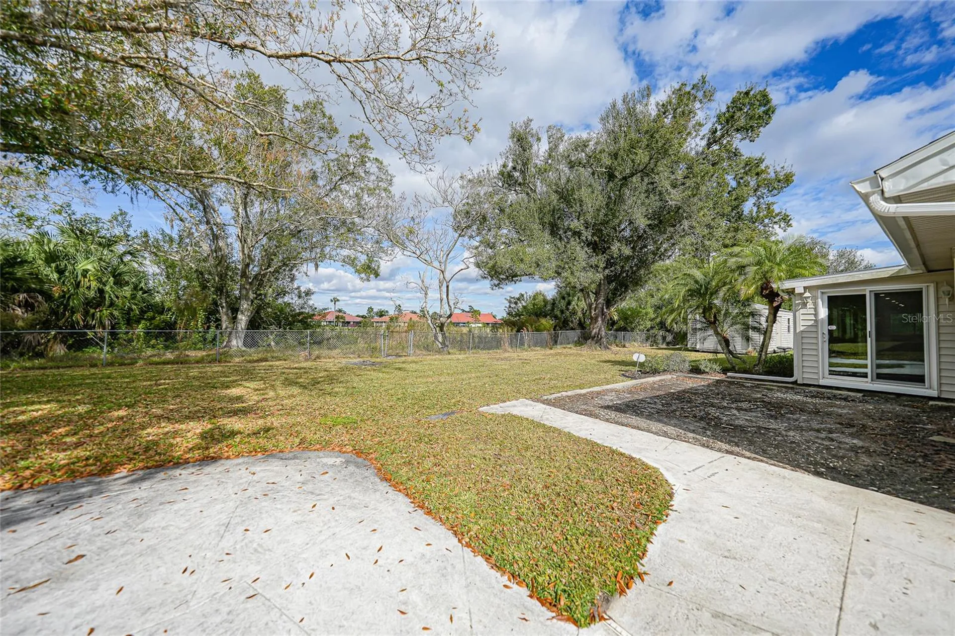 24358 SW Kingsway Circle Lake Suzy FL 34269