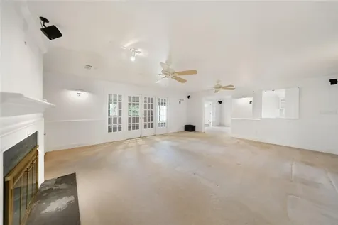 24358 SW Kingsway Circle Lake Suzy FL 34269