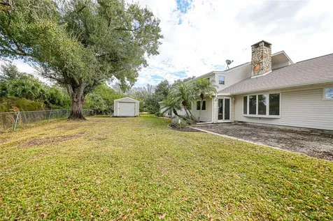24358 SW Kingsway Circle Lake Suzy FL 34269
