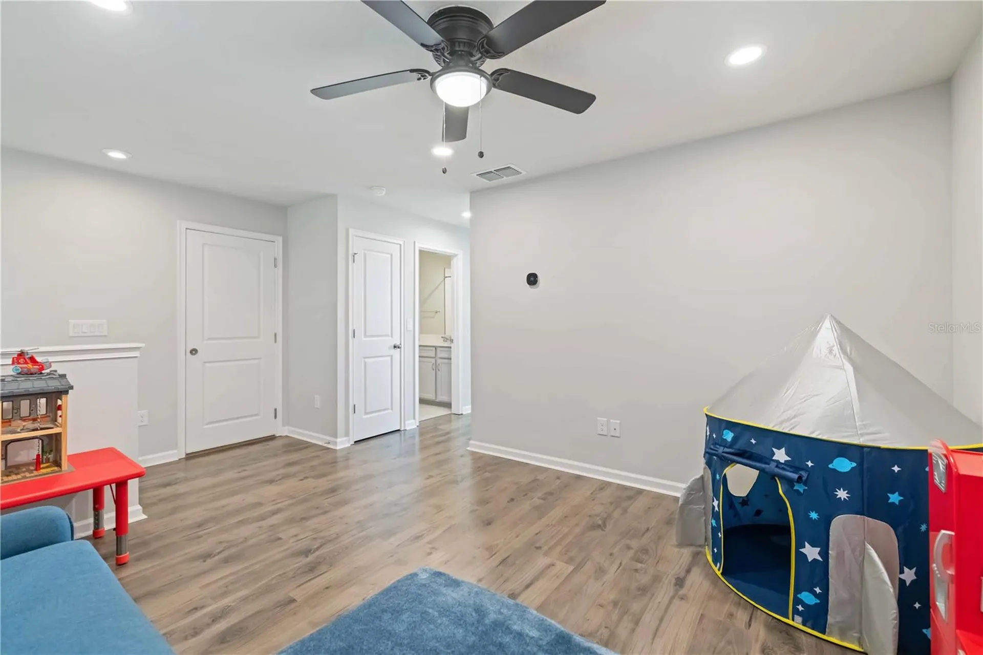 5658 Silverbridge Trail Bradenton FL 34211
