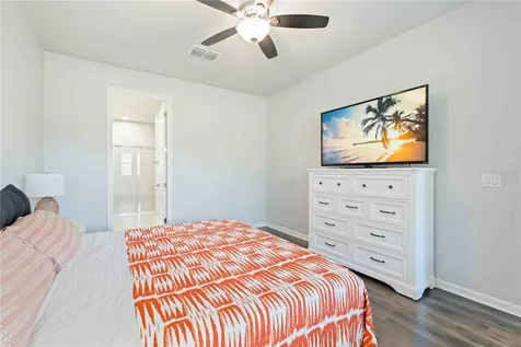 5658 Silverbridge Trail Bradenton FL 34211
