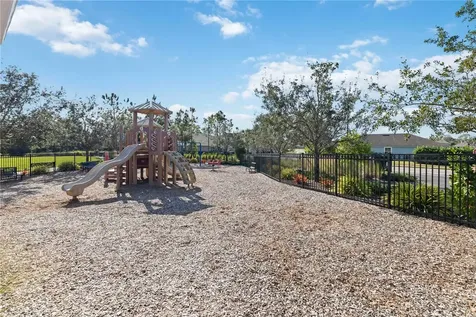 5658 Silverbridge Trail Bradenton FL 34211