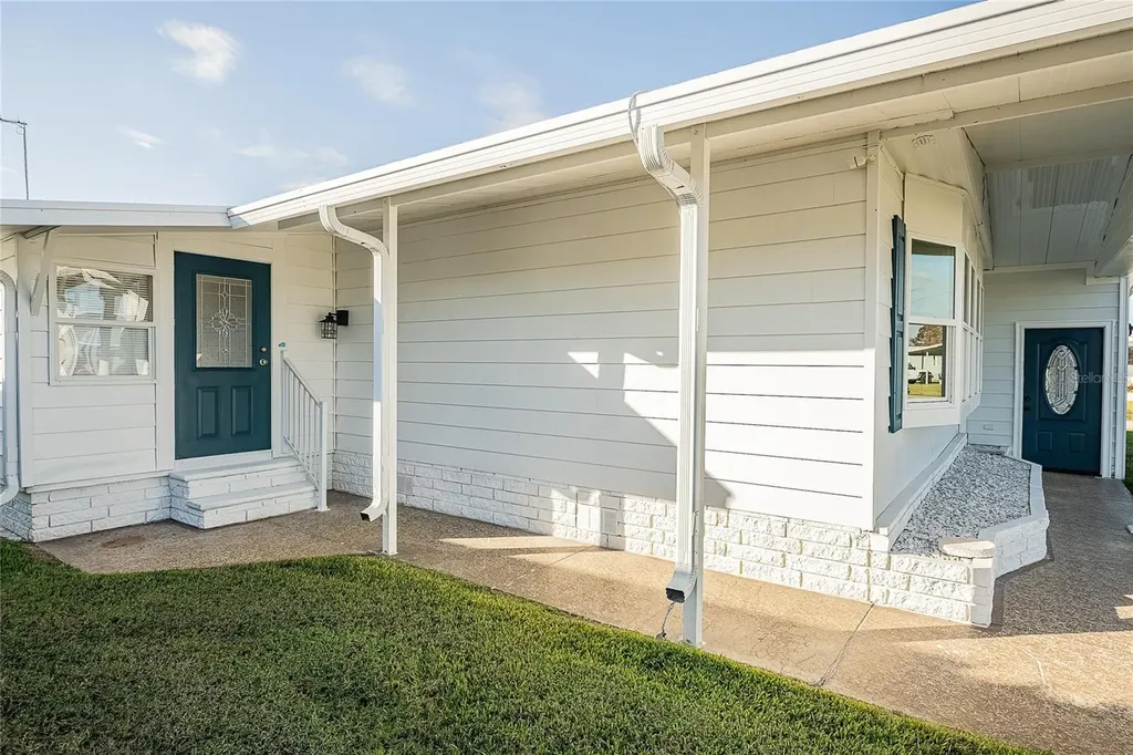 5421 Mohawk Street Zephyrhills FL 33542