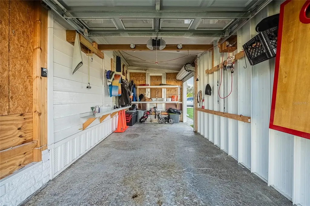 5421 Mohawk Street Zephyrhills FL 33542