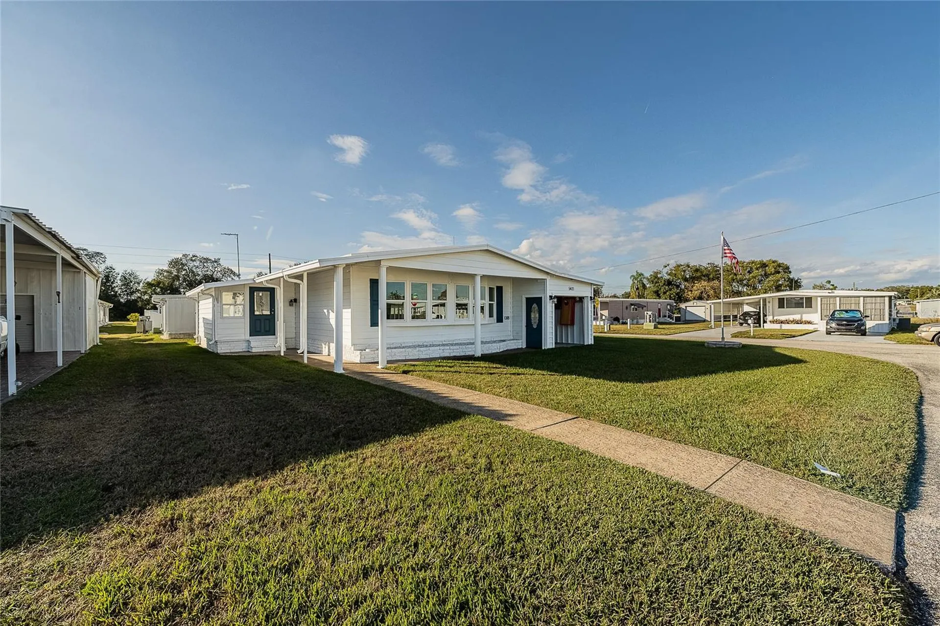 5421 Mohawk Street Zephyrhills FL 33542