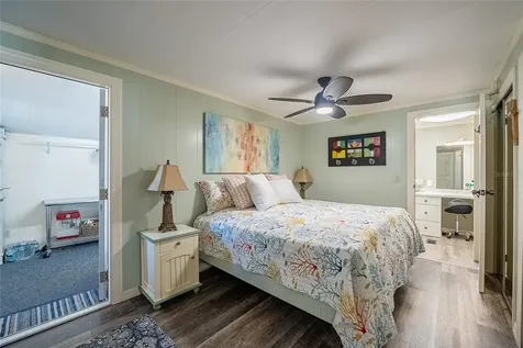 5421 Mohawk Street Zephyrhills FL 33542