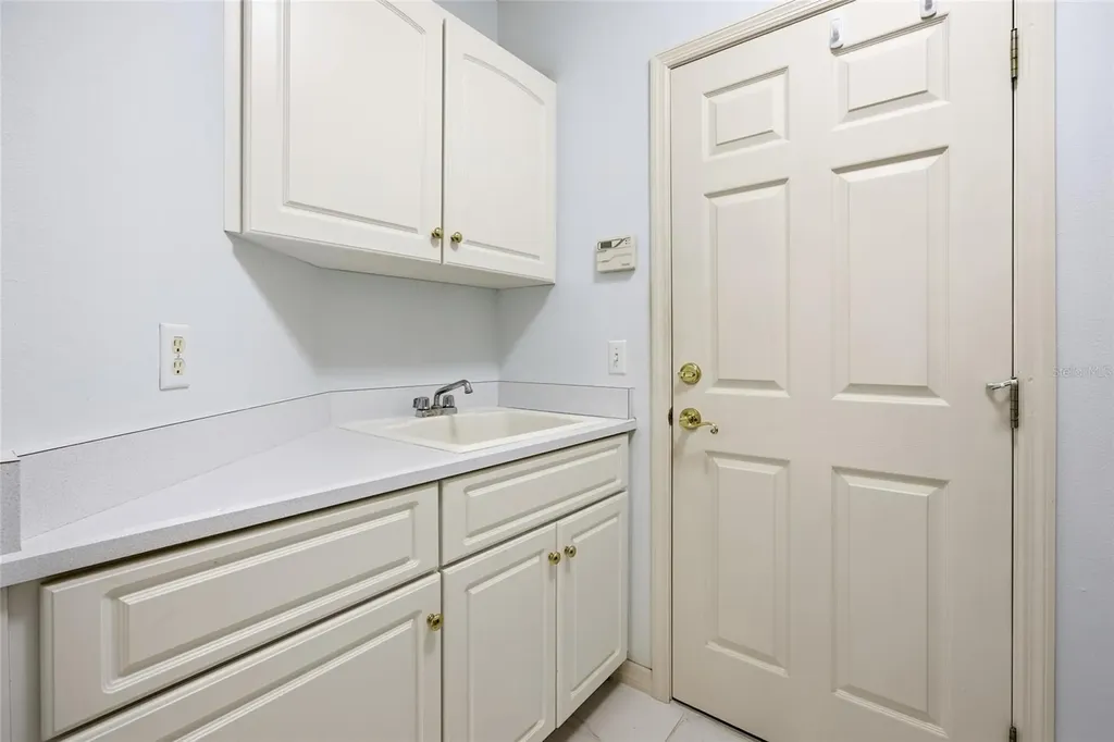 2021 SE Twin Bridge Circle Ocala FL 34471