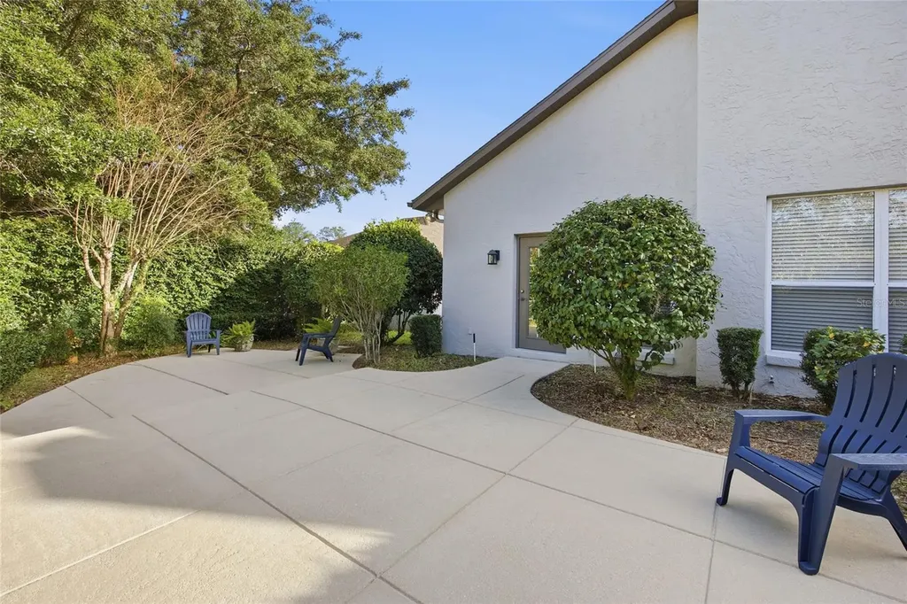 2021 SE Twin Bridge Circle Ocala FL 34471
