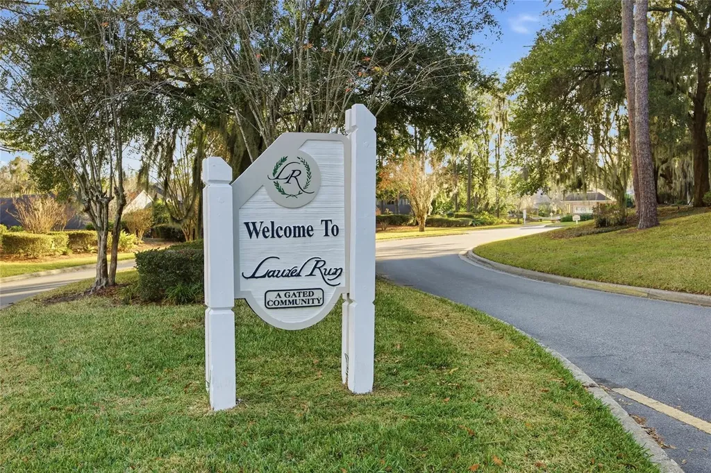 2021 SE Twin Bridge Circle Ocala FL 34471