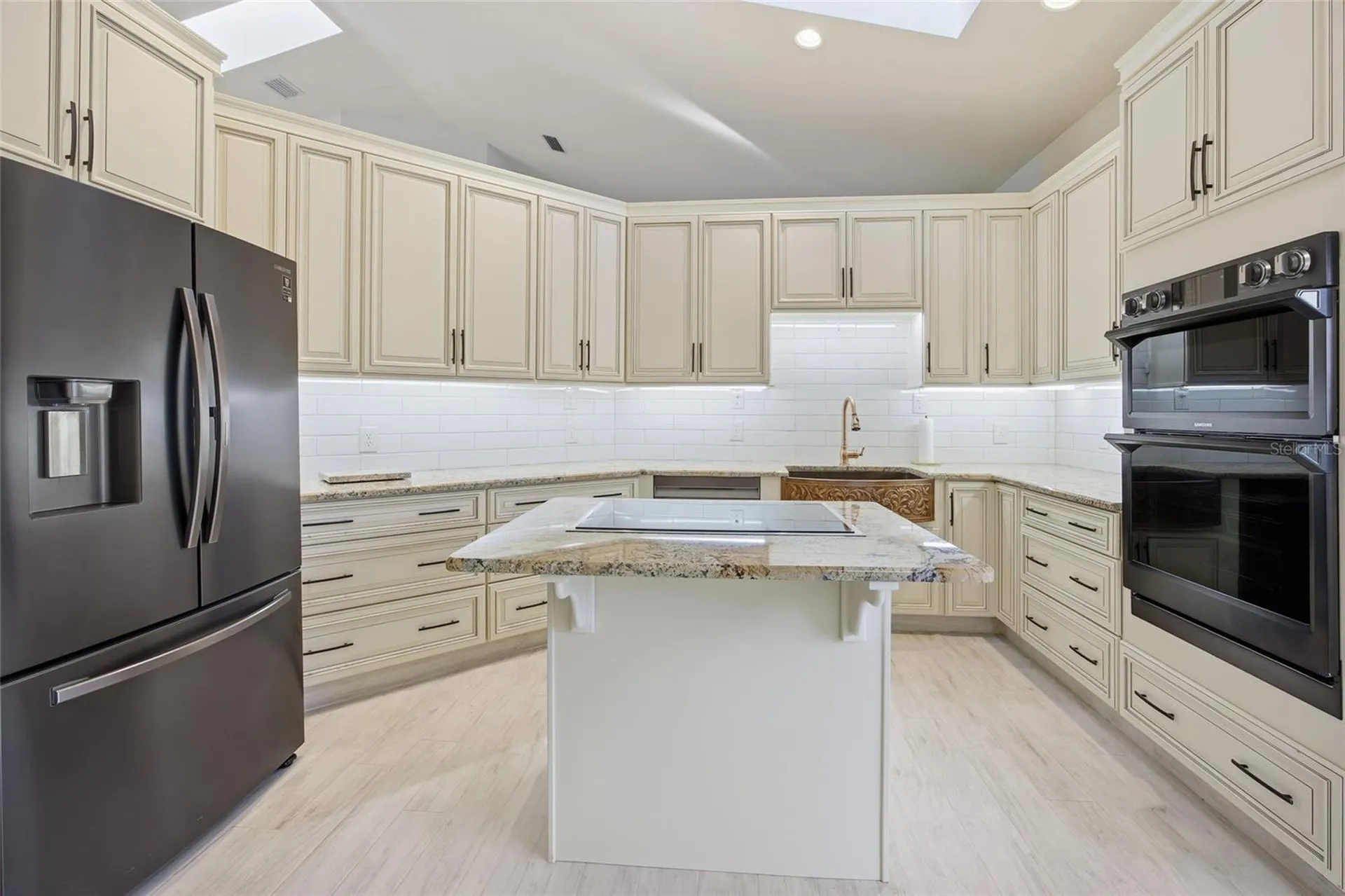 2021 SE Twin Bridge Circle Ocala FL 34471