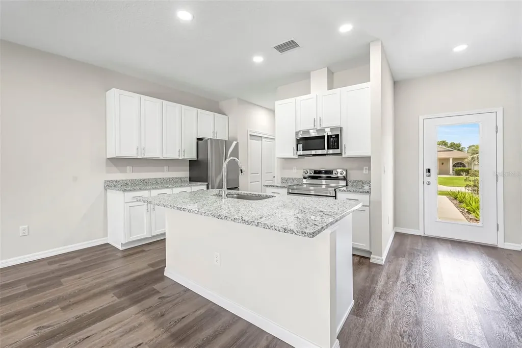 10148 Duffy Circle Weeki Wachee FL 34613