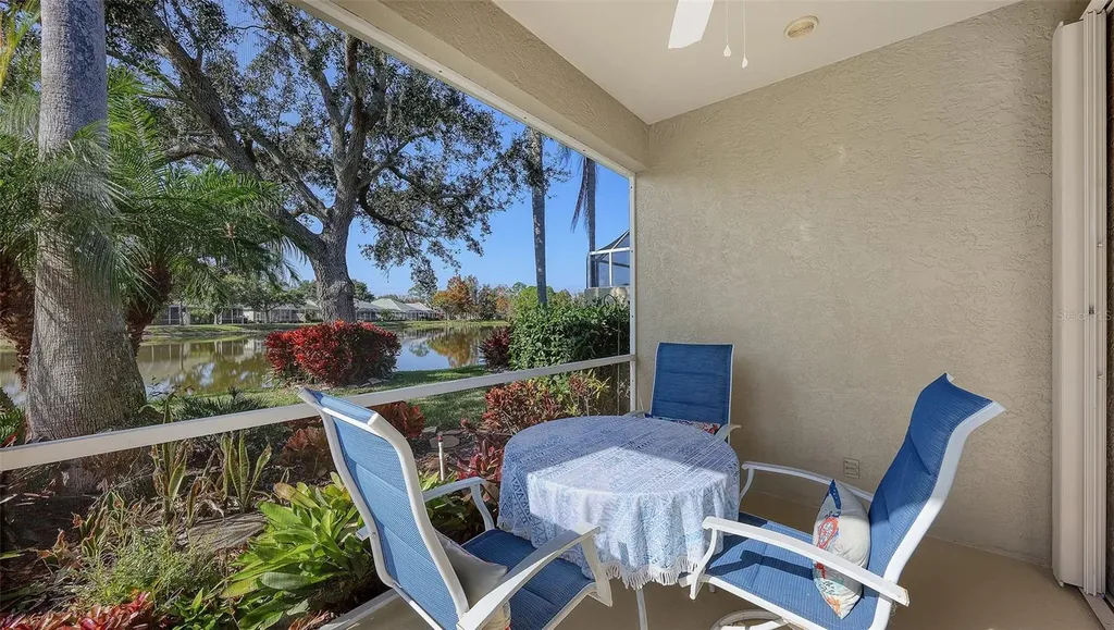6922 Mystic Lane Sarasota FL 34243
