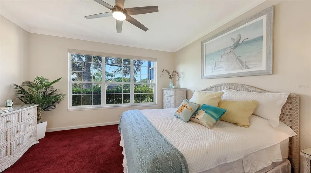 6922 Mystic Lane Sarasota FL 34243