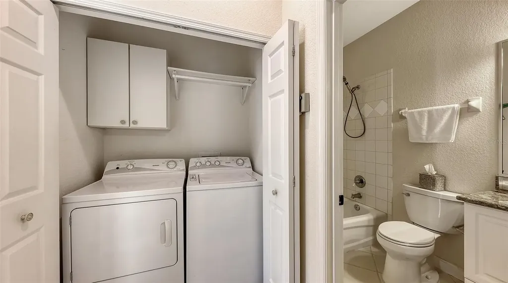 6922 Mystic Lane Sarasota FL 34243