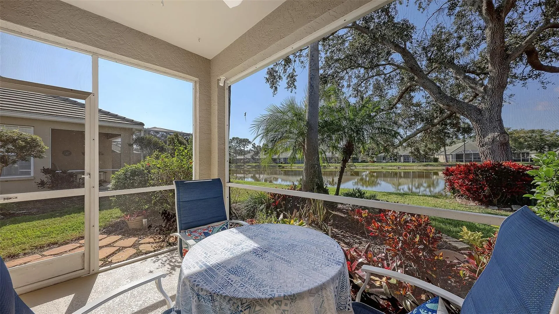 6922 Mystic Lane Sarasota FL 34243