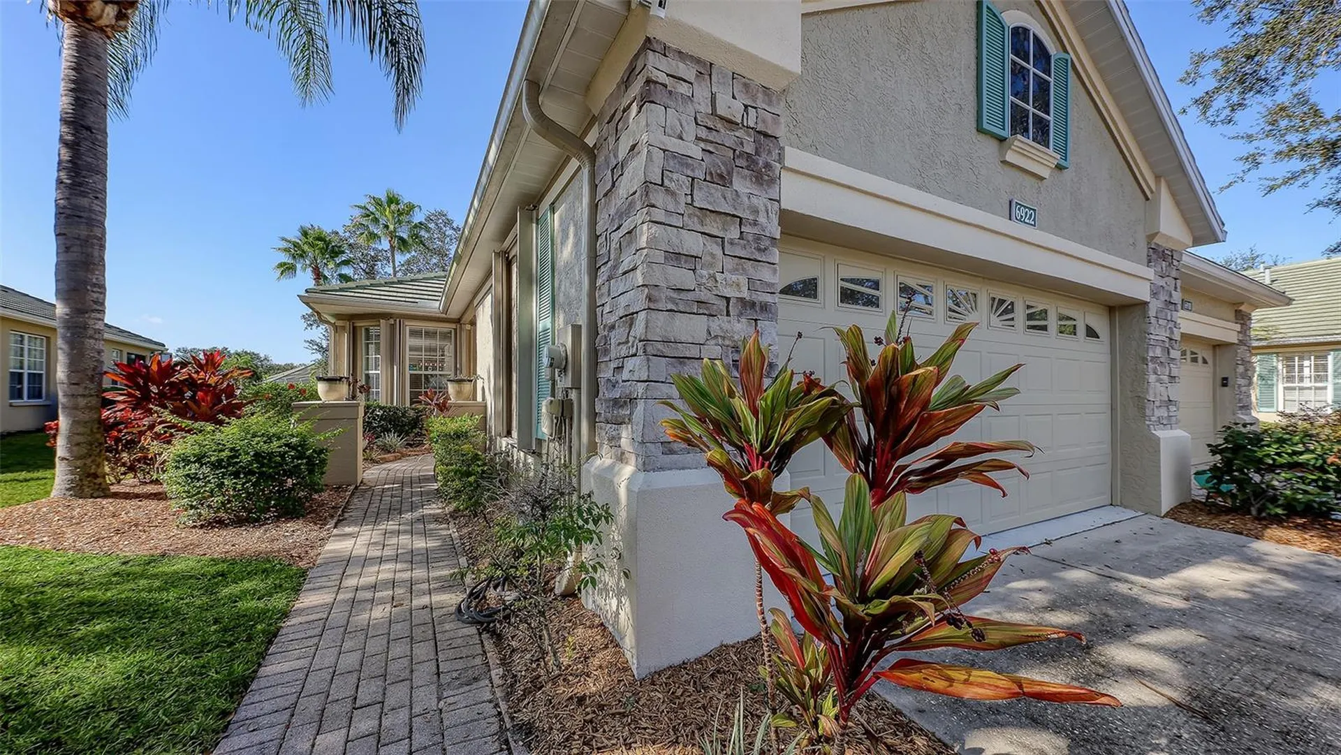 6922 Mystic Lane Sarasota FL 34243