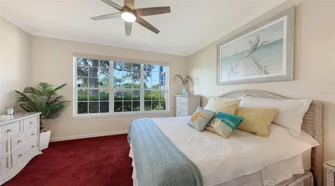 6922 Mystic Lane Sarasota FL 34243
