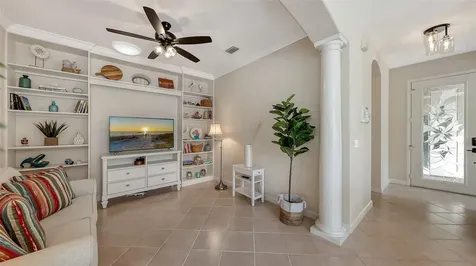 6922 Mystic Lane Sarasota FL 34243