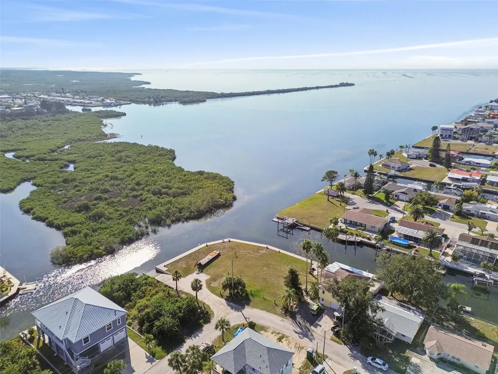 6374 Boatyard Drive Hudson FL 34667