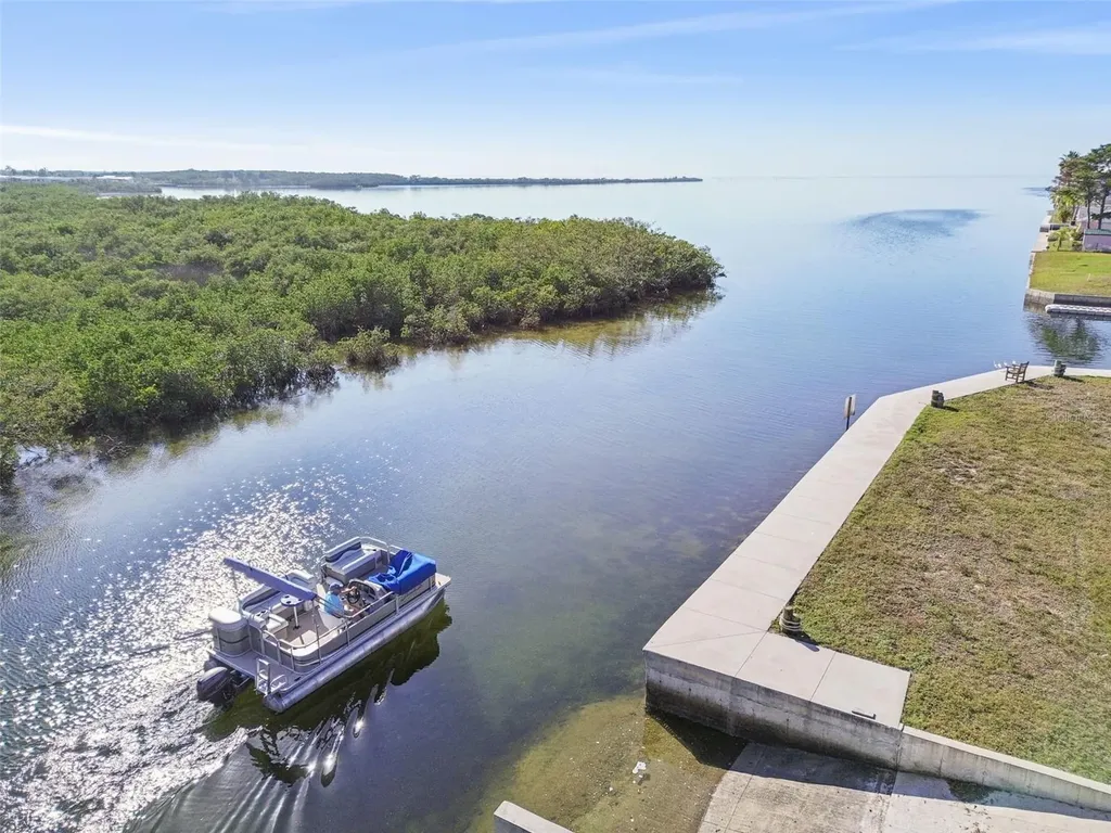 6374 Boatyard Drive Hudson FL 34667