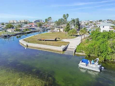 6374 Boatyard Drive Hudson FL 34667