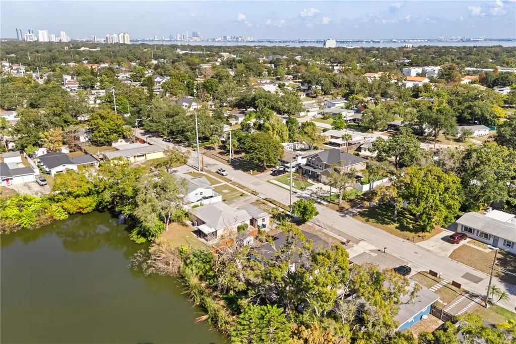 5611 S Sheridan Road Tampa FL 33611
