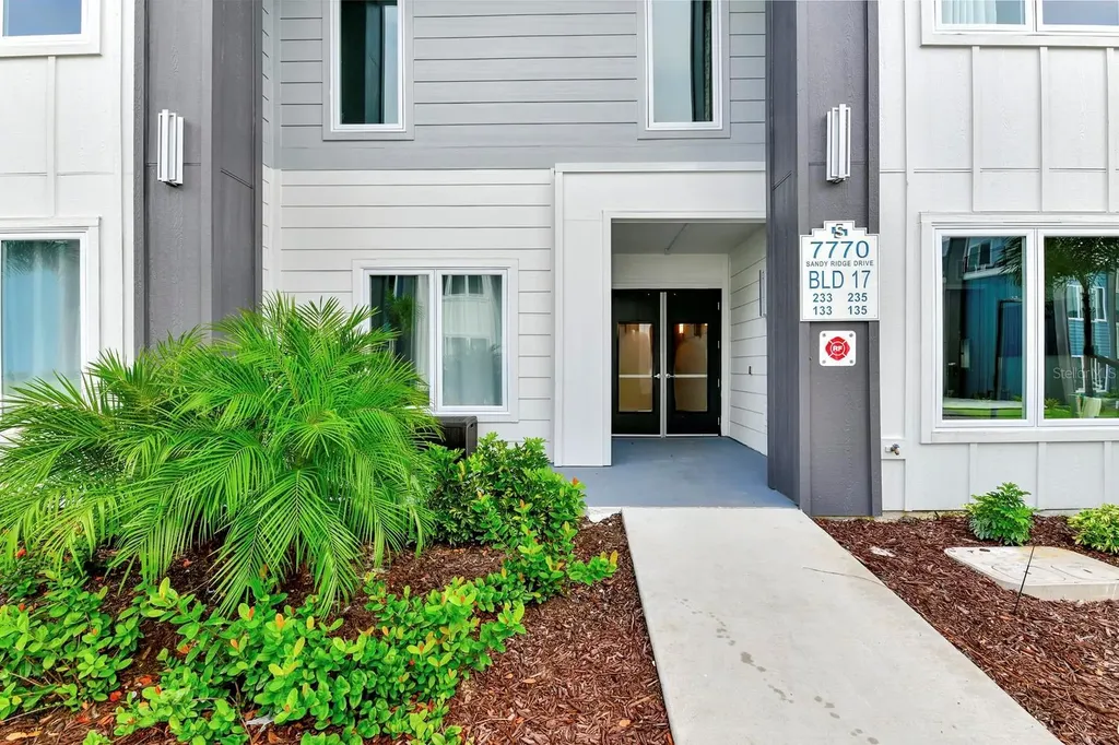 7770 Sandy Ridge Drive Kissimmee FL 34747