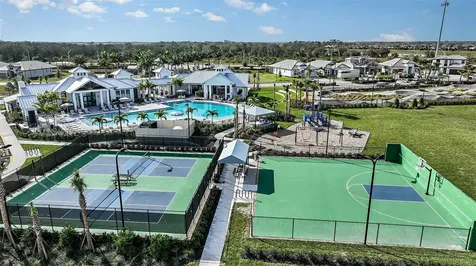 4711 Winsome Way Lakewood Ranch FL 34211