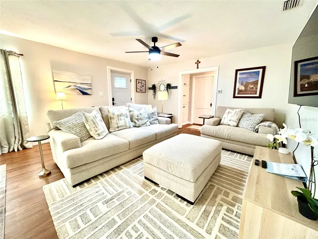 265 W Bay Avenue Longwood FL 32750
