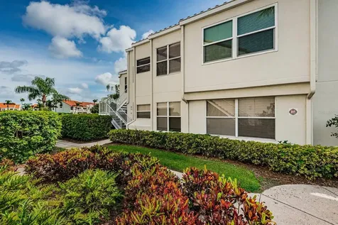6077 Bahia Del Mar Boulevard St Petersburg FL 33715