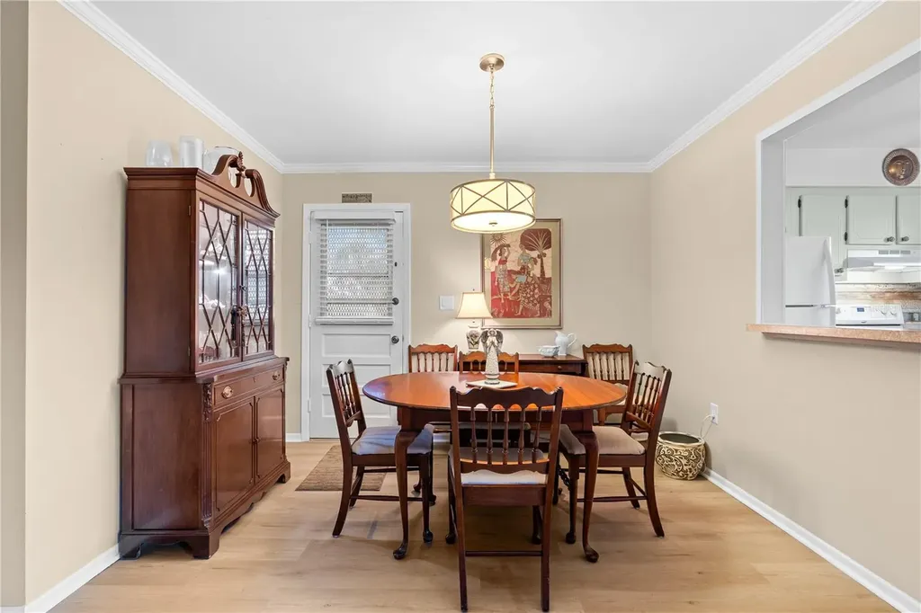3910 37th Street S St Petersburg FL 33711