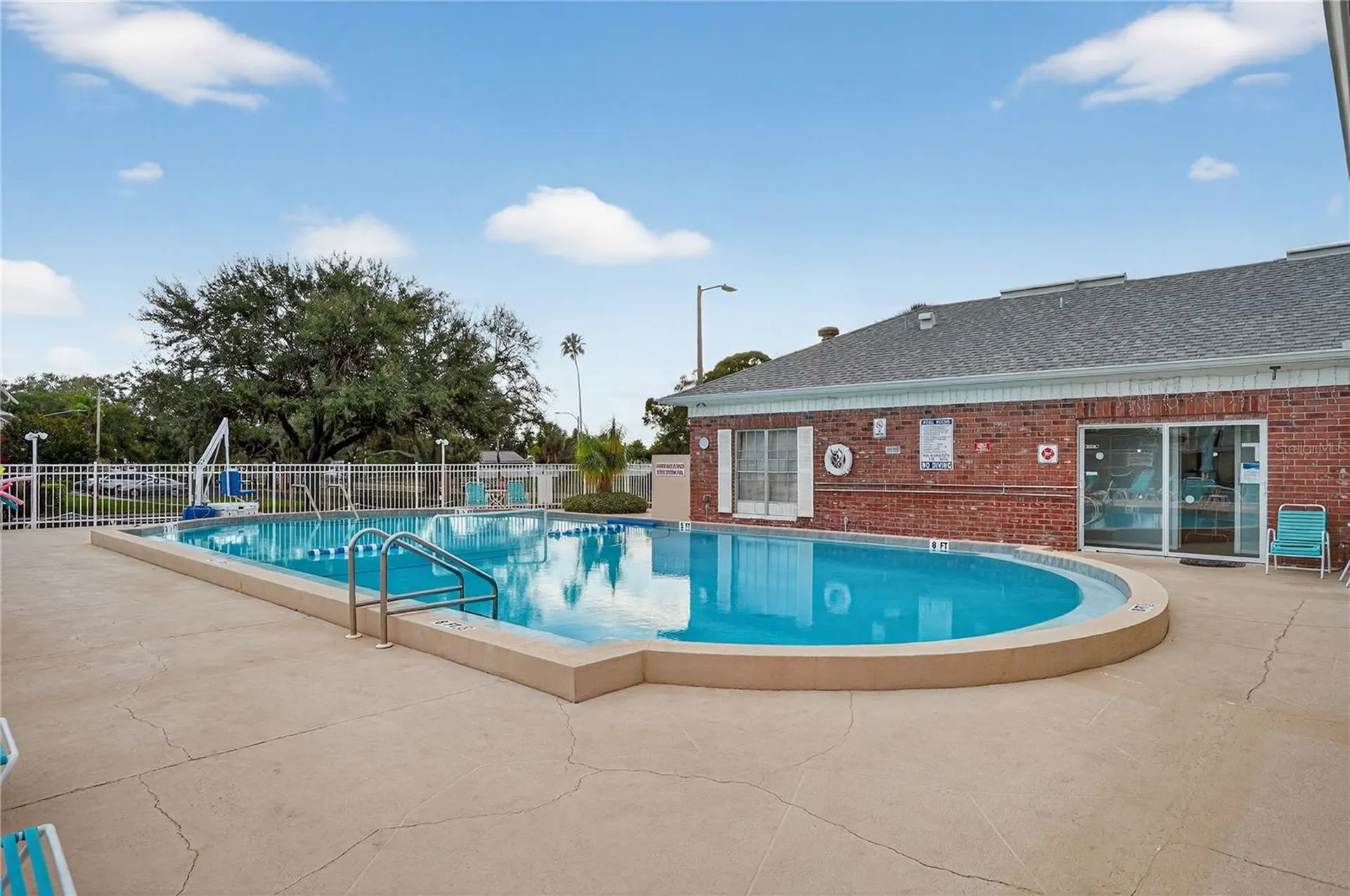 3910 37th Street S St Petersburg FL 33711