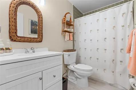 3910 37th Street S St Petersburg FL 33711