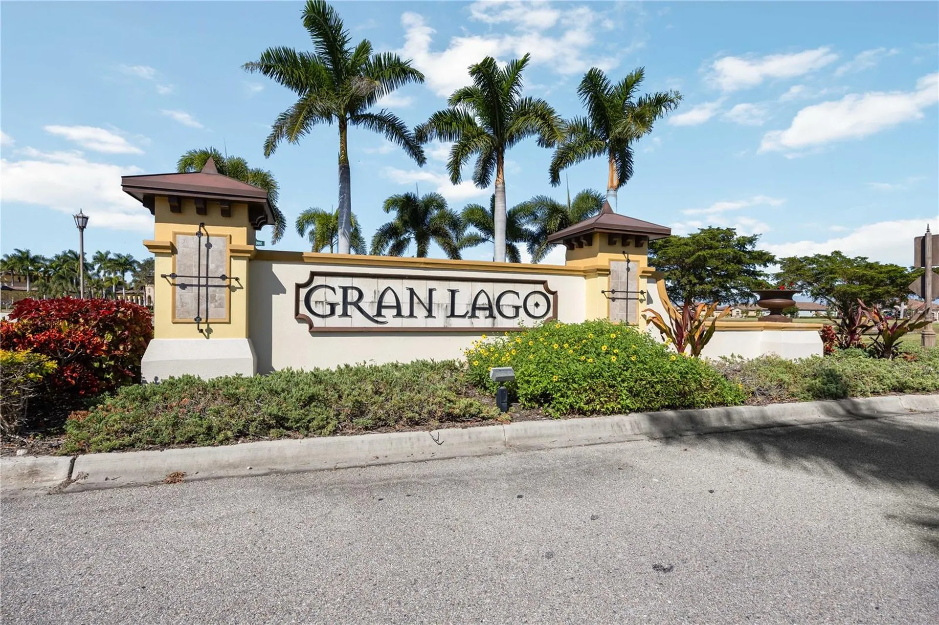 20700 Granlago Drive Venice FL 34293