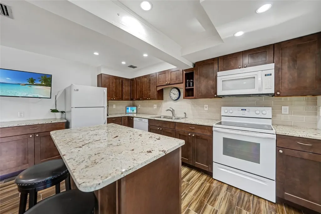 141 Singapore Road Punta Gorda FL 33950