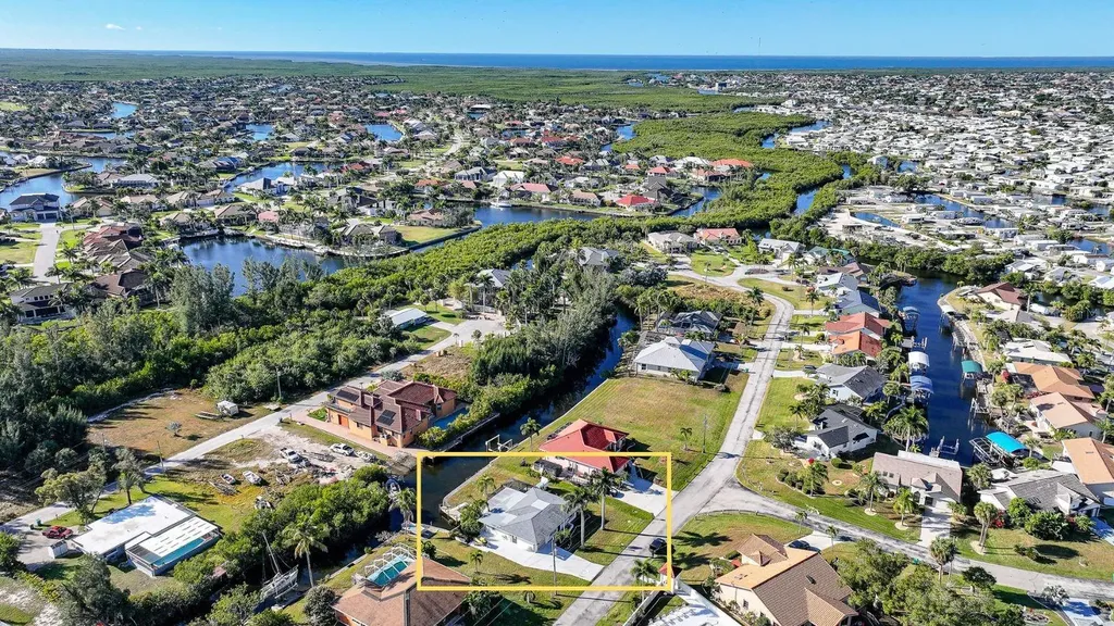 141 Singapore Road Punta Gorda FL 33950