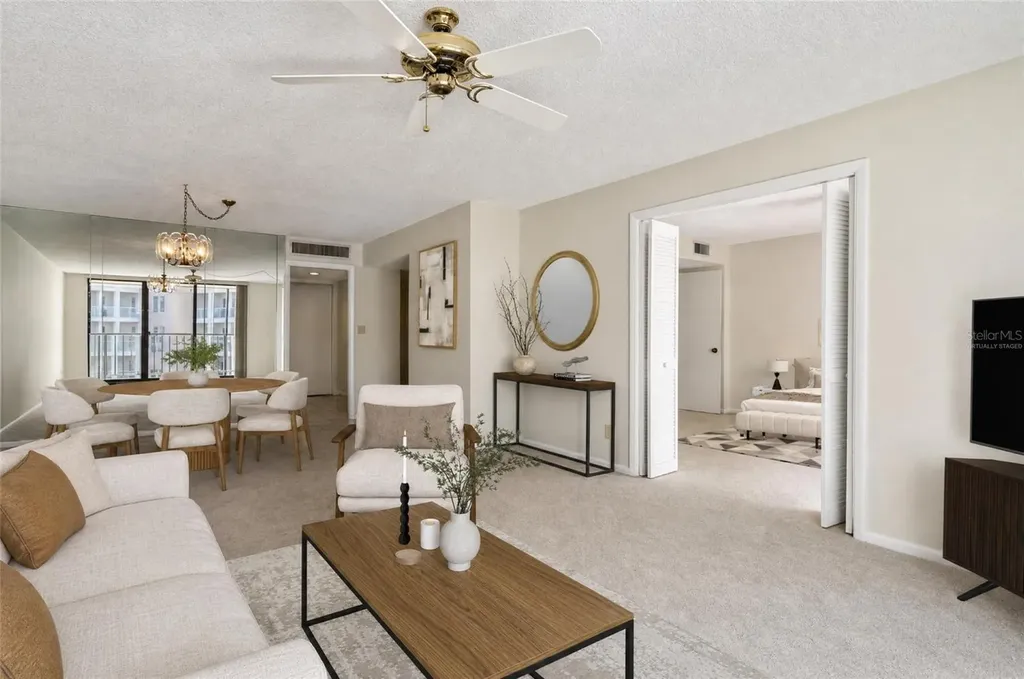 220 Belleview Boulevard Belleair FL 33756