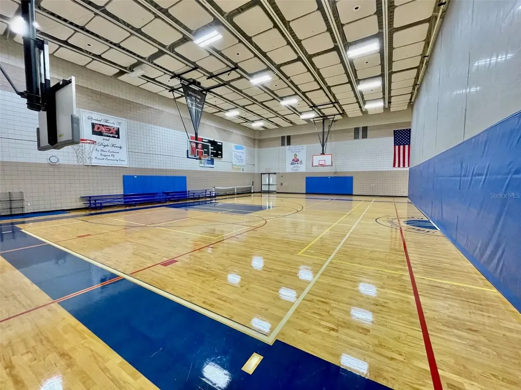 220 Belleview Boulevard Belleair FL 33756