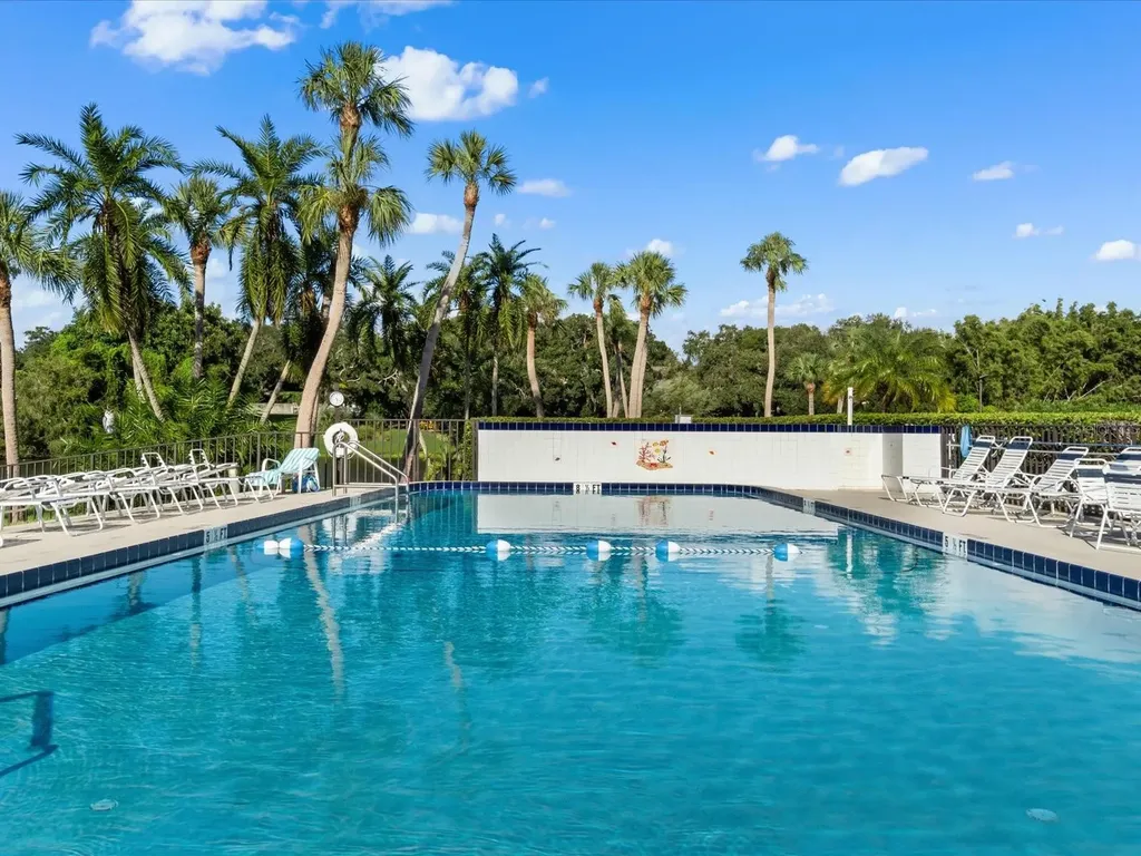 220 Belleview Boulevard Belleair FL 33756