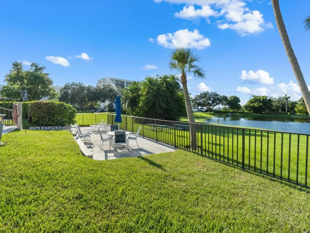 220 Belleview Boulevard Belleair FL 33756
