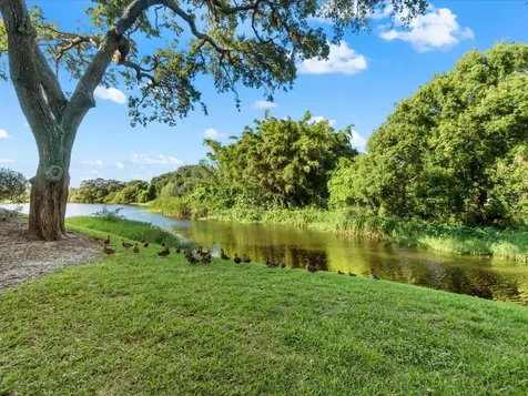 220 Belleview Boulevard Belleair FL 33756