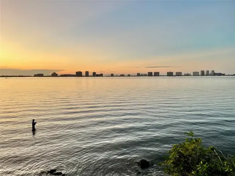220 Belleview Boulevard Belleair FL 33756