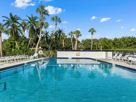 220 Belleview Boulevard Belleair FL 33756