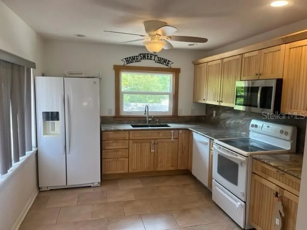 6921 Washington Street New Port Richey FL 34652
