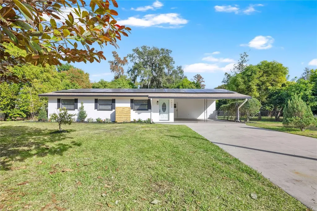 1033 Wildwood W Lakeland FL 33801