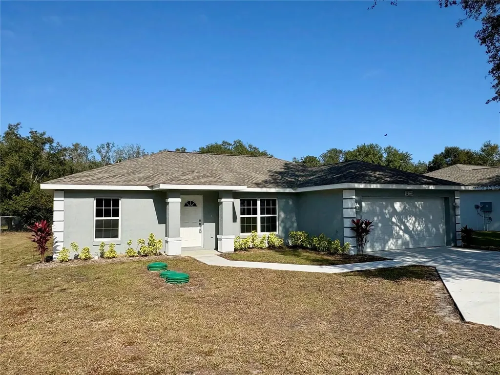9309 SE Highway 42 Summerfield FL 34491