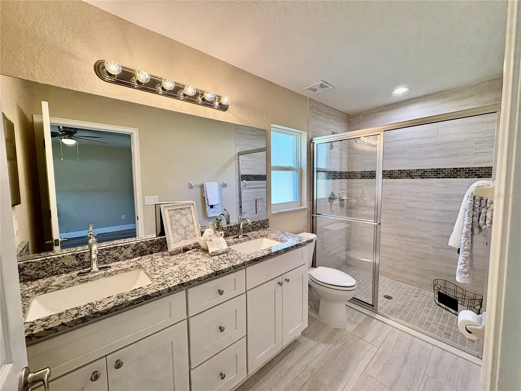 9309 SE Highway 42 Summerfield FL 34491